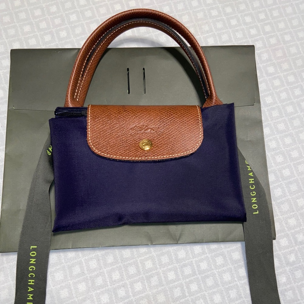 Longchamp Medium Tote